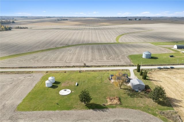 6552 28th Avenue, Shellsburg, IA 52332