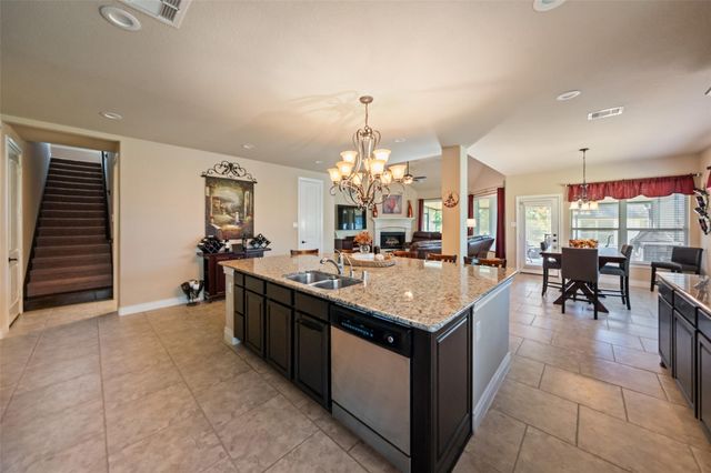 31 Camden Oaks Lane Lane, Montgomery, TX 77356