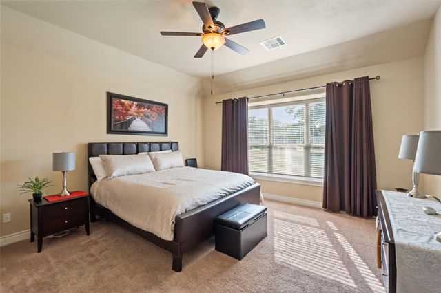 31 Camden Oaks Lane Lane, Montgomery, TX 77356