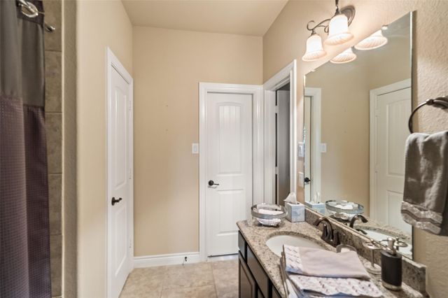 31 Camden Oaks Lane Lane, Montgomery, TX 77356