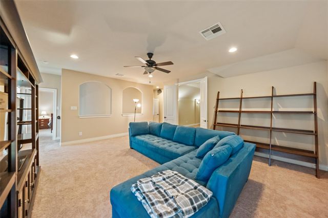 31 Camden Oaks Lane Lane, Montgomery, TX 77356