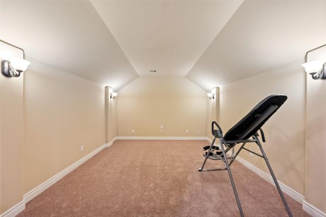 31 Camden Oaks Lane Lane, Montgomery, TX 77356