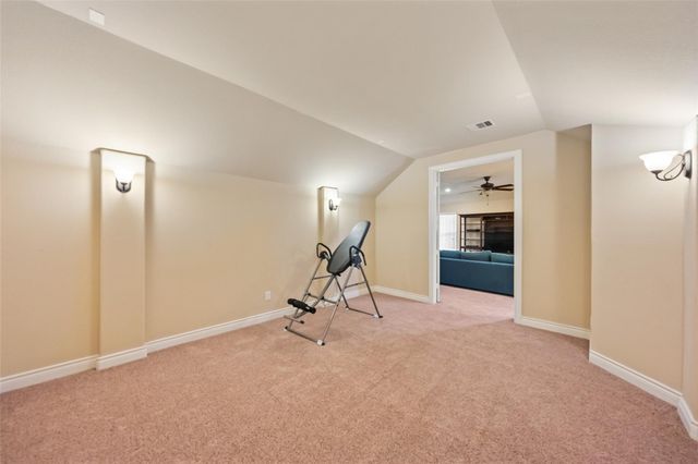 31 Camden Oaks Lane Lane, Montgomery, TX 77356