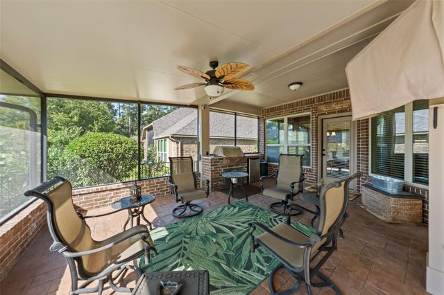 31 Camden Oaks Lane Lane, Montgomery, TX 77356