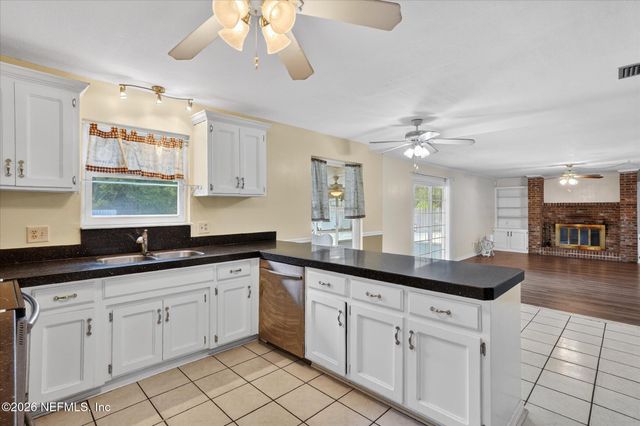 564 GULFSTREAM Trail E, Orange Park, FL 32073