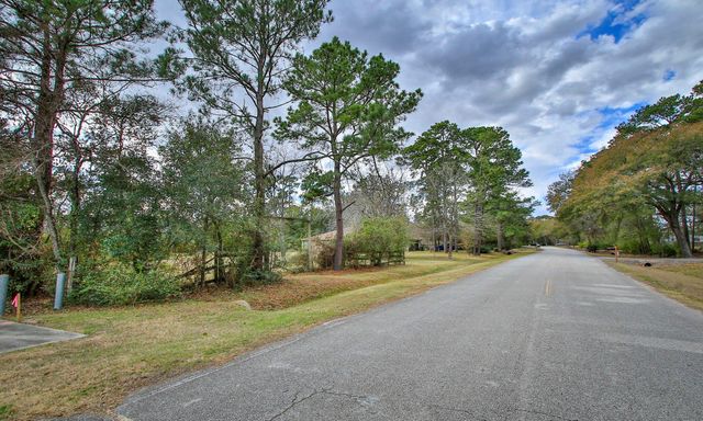0 Indian Trails Drive, Tomball, TX 77375