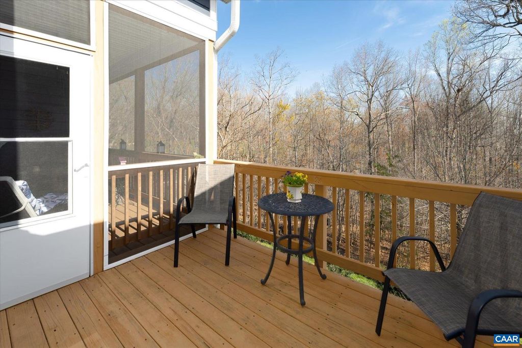 Image 20 of property listing at 171 COTTAGE CT, Zion Crossroads, VA 22942