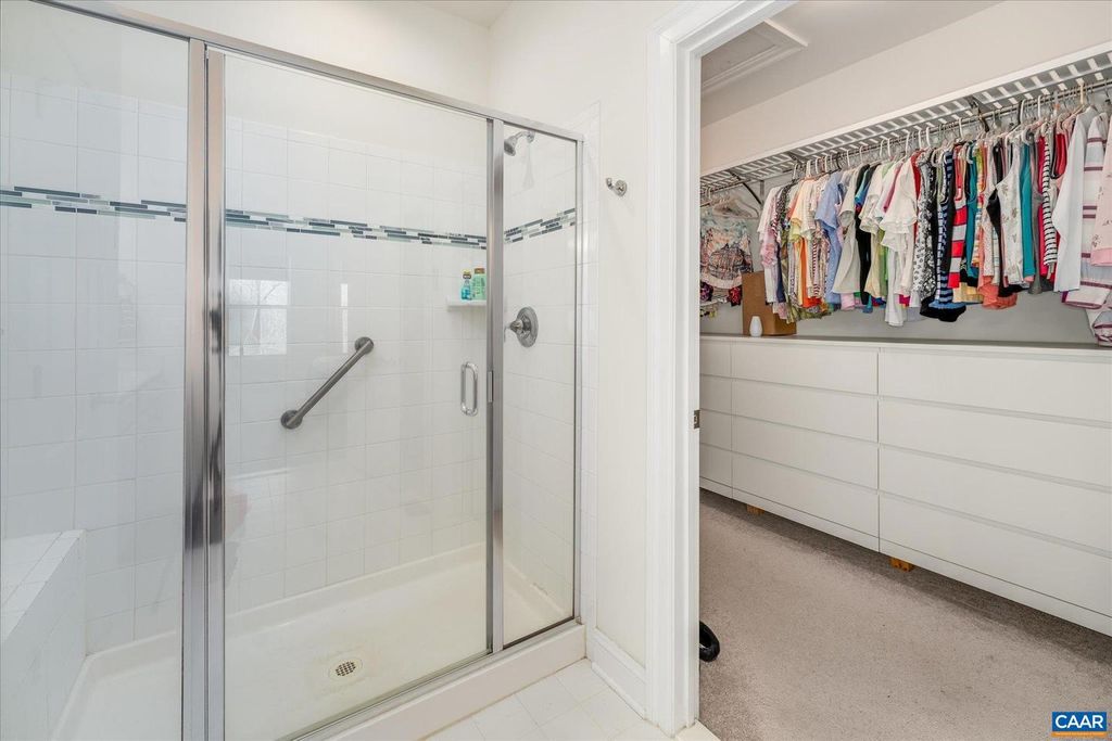 Image 25 of property listing at 171 COTTAGE CT, Zion Crossroads, VA 22942