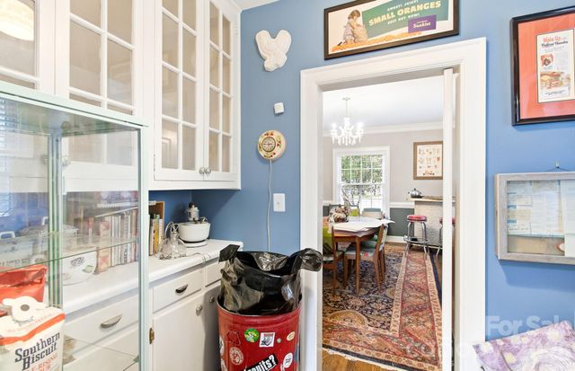199 Kimberly Avenue, Asheville, NC 28804