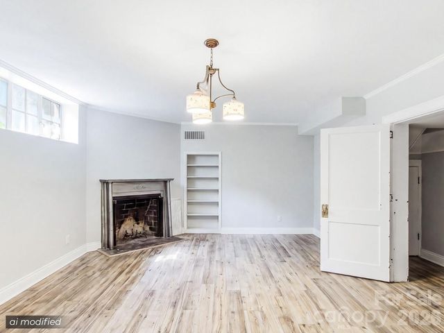 199 Kimberly Avenue, Asheville, NC 28804