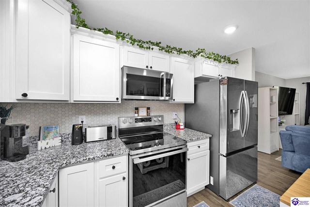 102 Shallow Springs Court, Bardstown, KY 40004