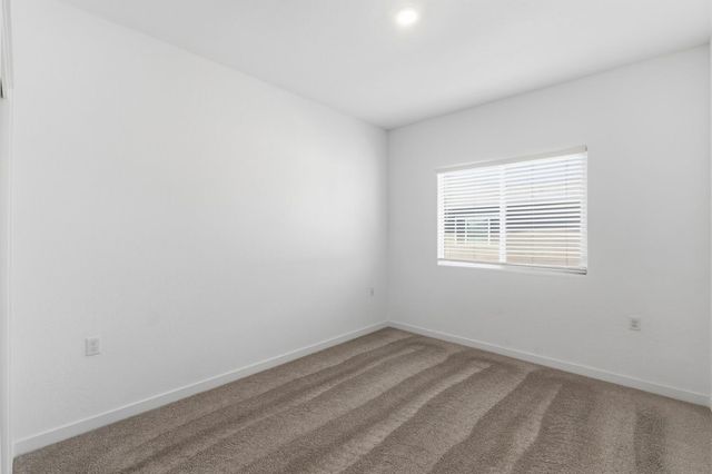 7242 E Amherst Avenue, Fresno, CA 93737