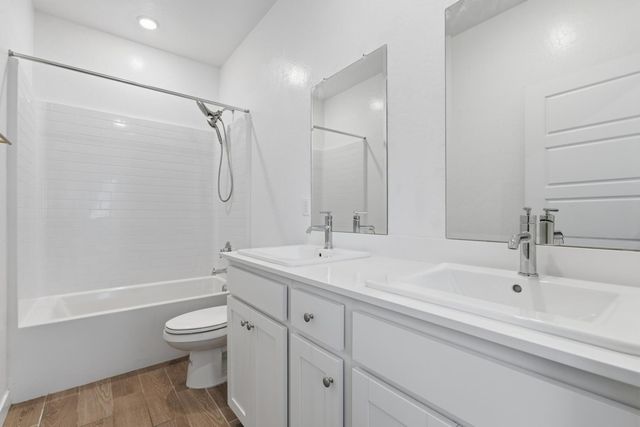 7242 E Amherst Avenue, Fresno, CA 93737