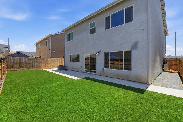 7242 E Amherst Avenue, Fresno, CA 93737