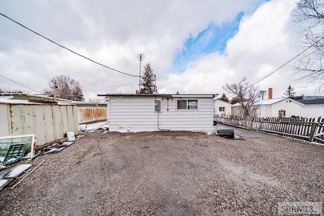 472 7th Street, Idaho Falls, ID 83401