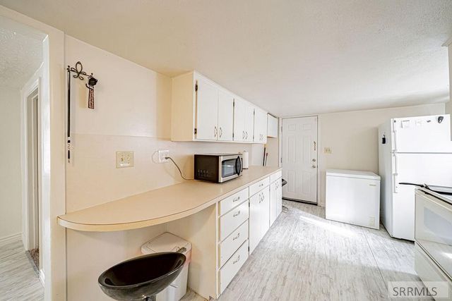 472 7th Street, Idaho Falls, ID 83401