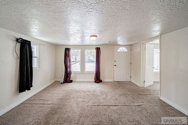 472 7th Street, Idaho Falls, ID 83401