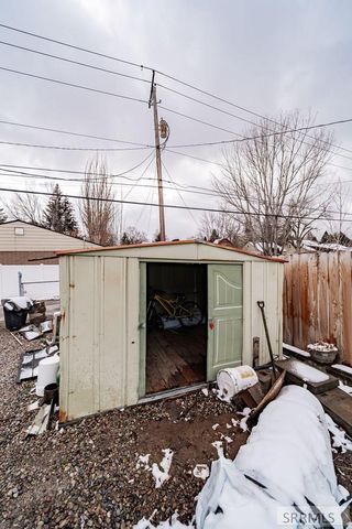 472 7th Street, Idaho Falls, ID 83401