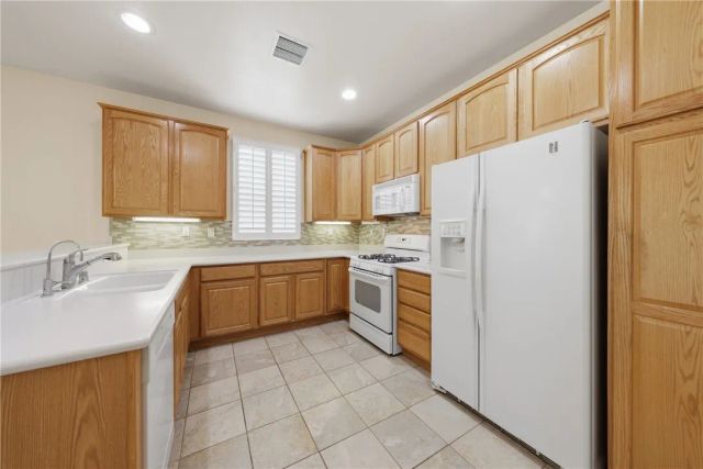 1667 Scottsdale, Beaumont, CA 92223