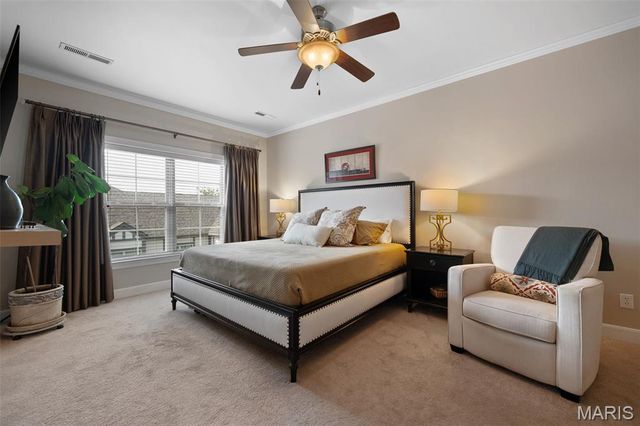 2211 S Grand Boulevard 302, St Louis, MO 63104