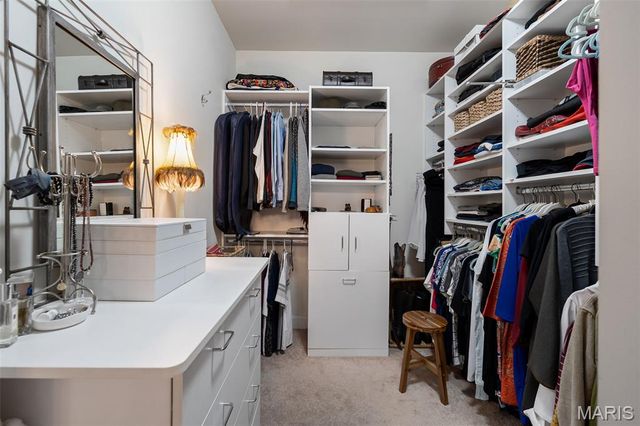 2211 S Grand Boulevard 302, St Louis, MO 63104