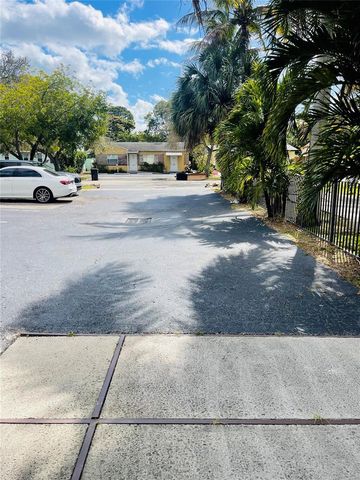 201 SE 19th Street, Fort Lauderdale, FL 33316