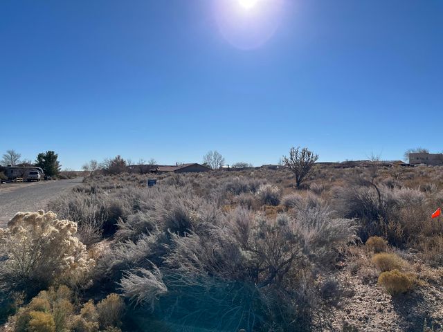 517 8th Street NE, Rio Rancho, NM 87124