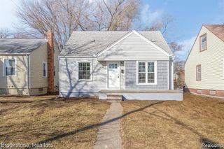 24346 Stanford Street, Dearborn Heights, MI 48125