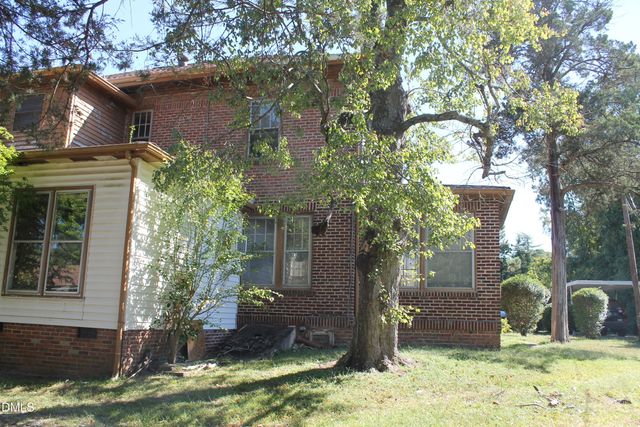 5416 Chapel Hill Road, Raleigh, NC 27607