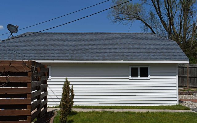 400 Bridge, East Tawas, MI 48730