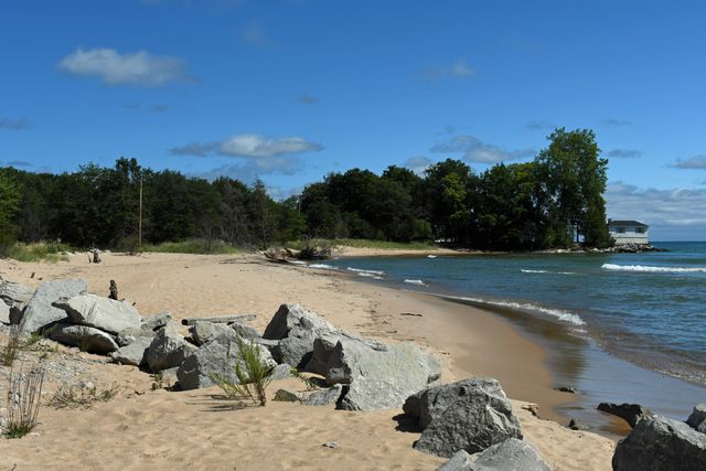 400 Bridge, East Tawas, MI 48730