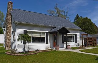 400 Bridge, East Tawas, MI 48730