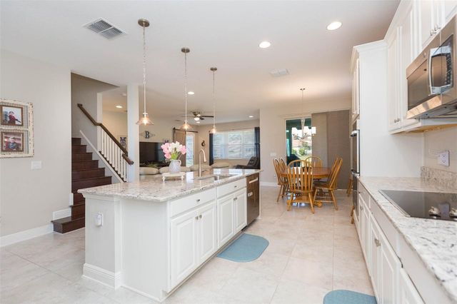 16130 MONTEREY GREENS CIRCLE, Tampa, FL 33647