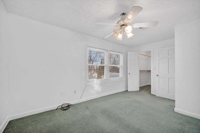 1606 E 32nd Street, Des Moines, IA 50317