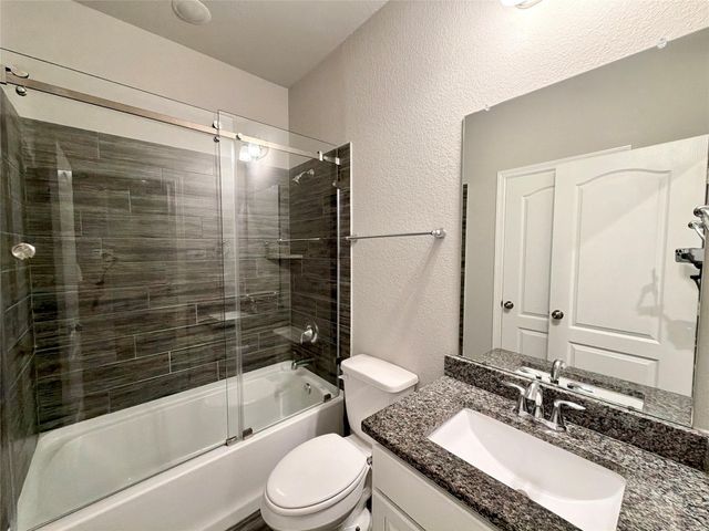 415 Northern Pike Drive, Willis, TX 77318