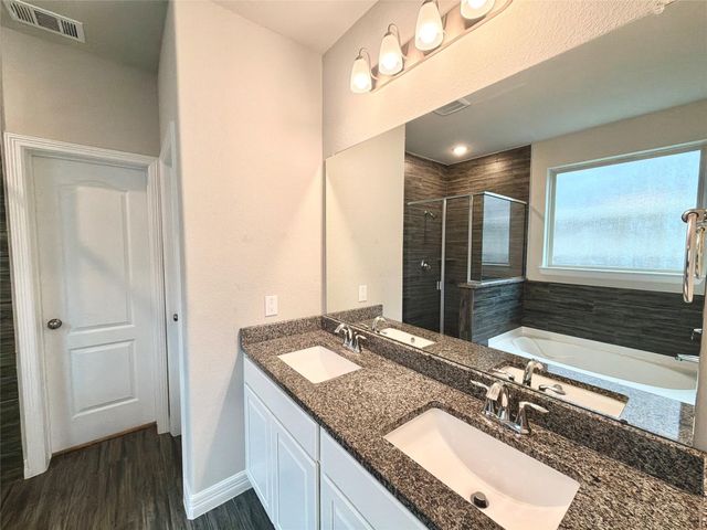 415 Northern Pike Drive, Willis, TX 77318