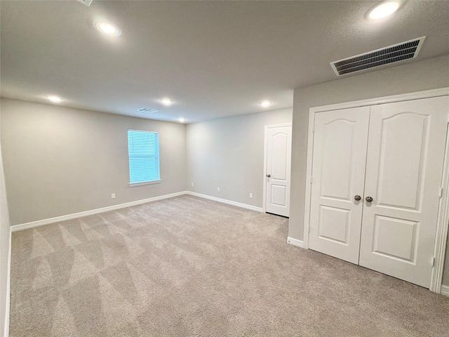 415 Northern Pike Drive, Willis, TX 77318