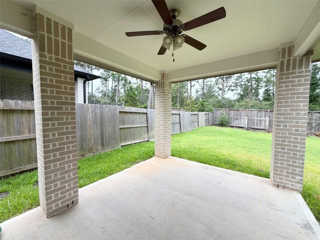 415 Northern Pike Drive, Willis, TX 77318