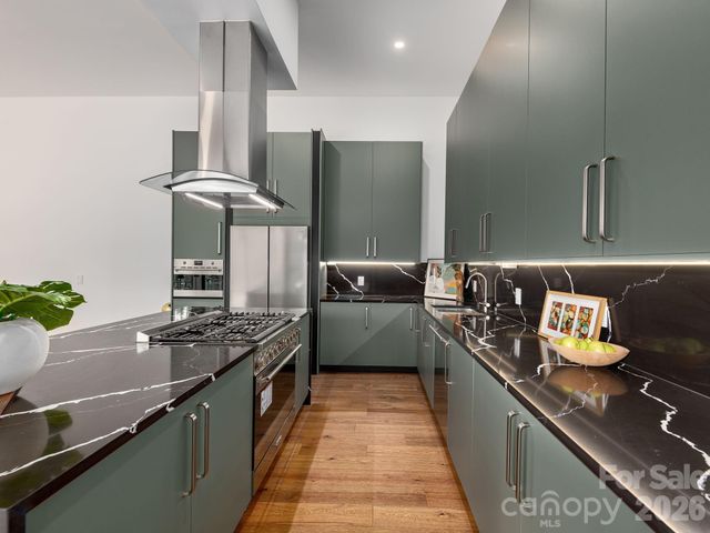 78 Manchester Way, Mills River, NC 28759