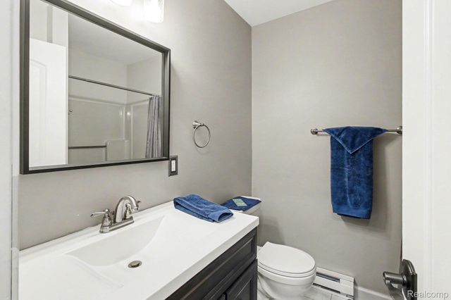 11591 PLEASANT VIEW Drive, Hamburg Township, MI 48169