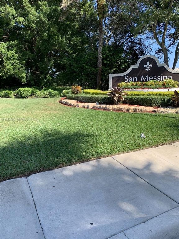 2070 Madeira Dr 5, Weston, FL 33327