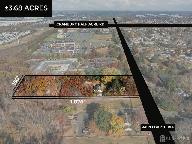 288 Applegarth Road, Monroe, NJ 08831