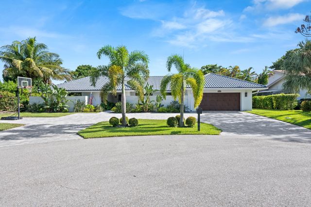 3554 PINE LAKE Court, Delray Beach, FL 33445