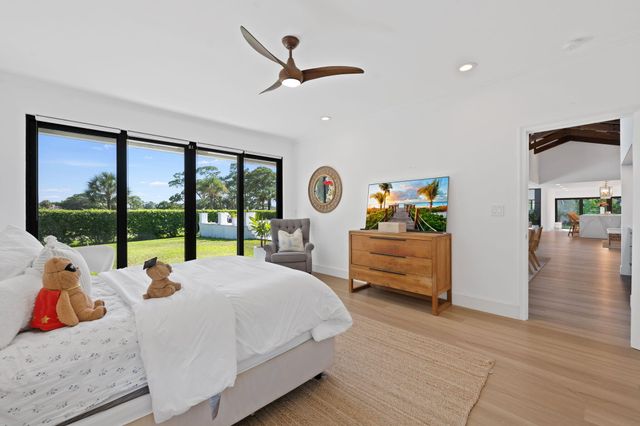 3554 PINE LAKE Court, Delray Beach, FL 33445