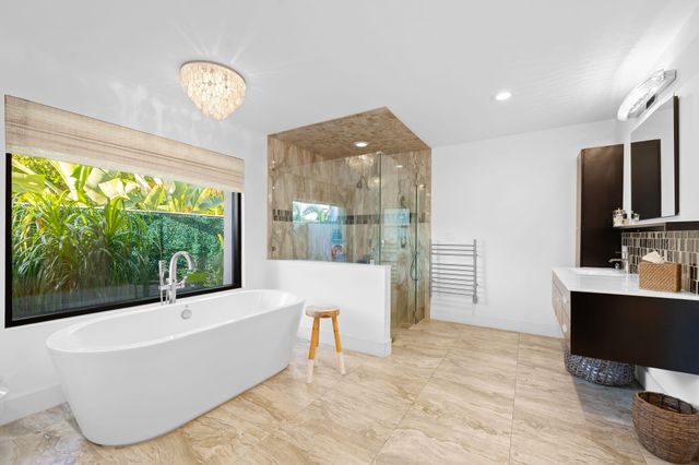 3554 PINE LAKE Court, Delray Beach, FL 33445