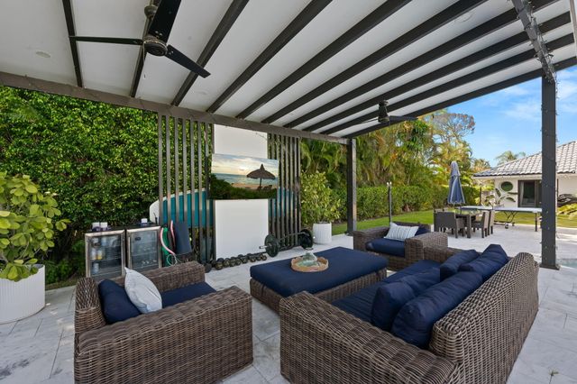 3554 PINE LAKE Court, Delray Beach, FL 33445