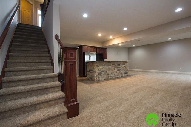 8523 Barkley Drive, Lincoln, NE 68526