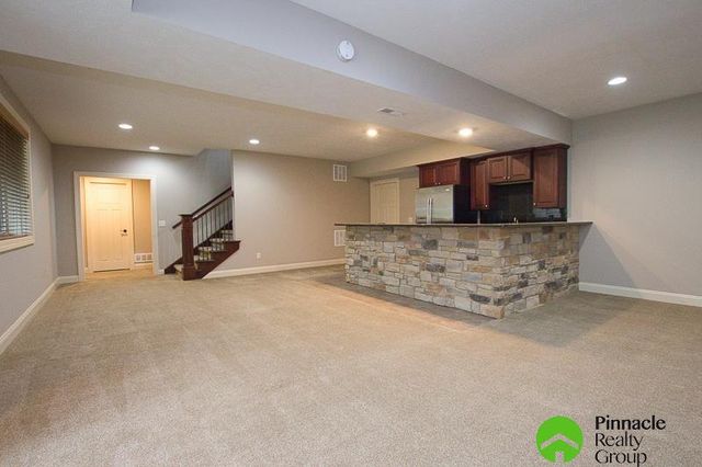 8523 Barkley Drive, Lincoln, NE 68526