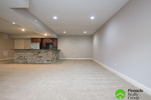 8523 Barkley Drive, Lincoln, NE 68526
