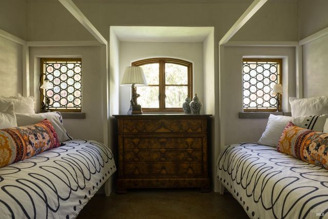 6640-6572 Sonoma Mountain Rd, Santa Rosa, CA 95404